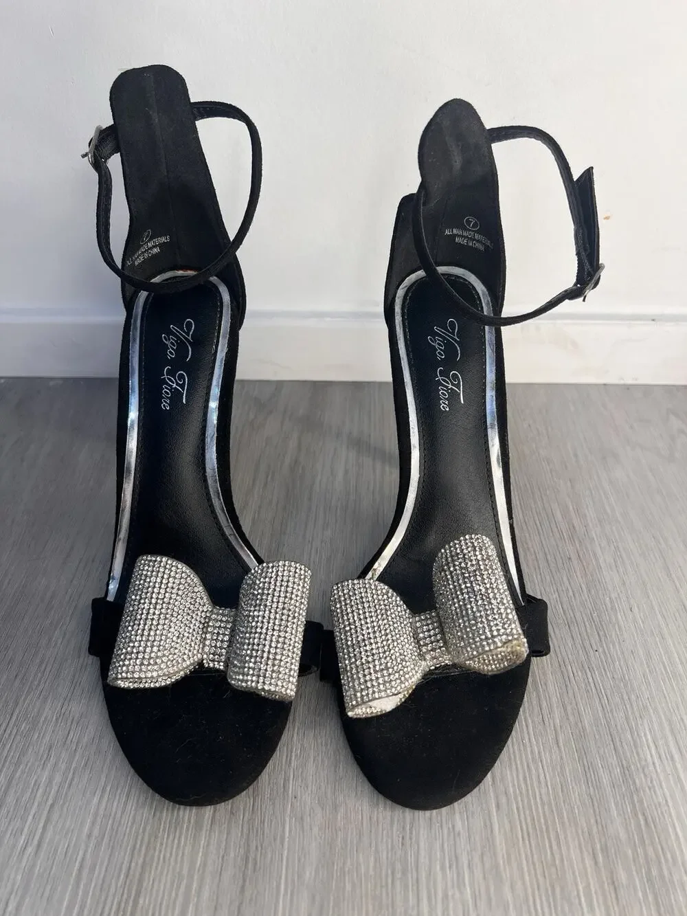Liliana Mixie 1 Black Suede High Heel with Rhinestone Bow Size 7